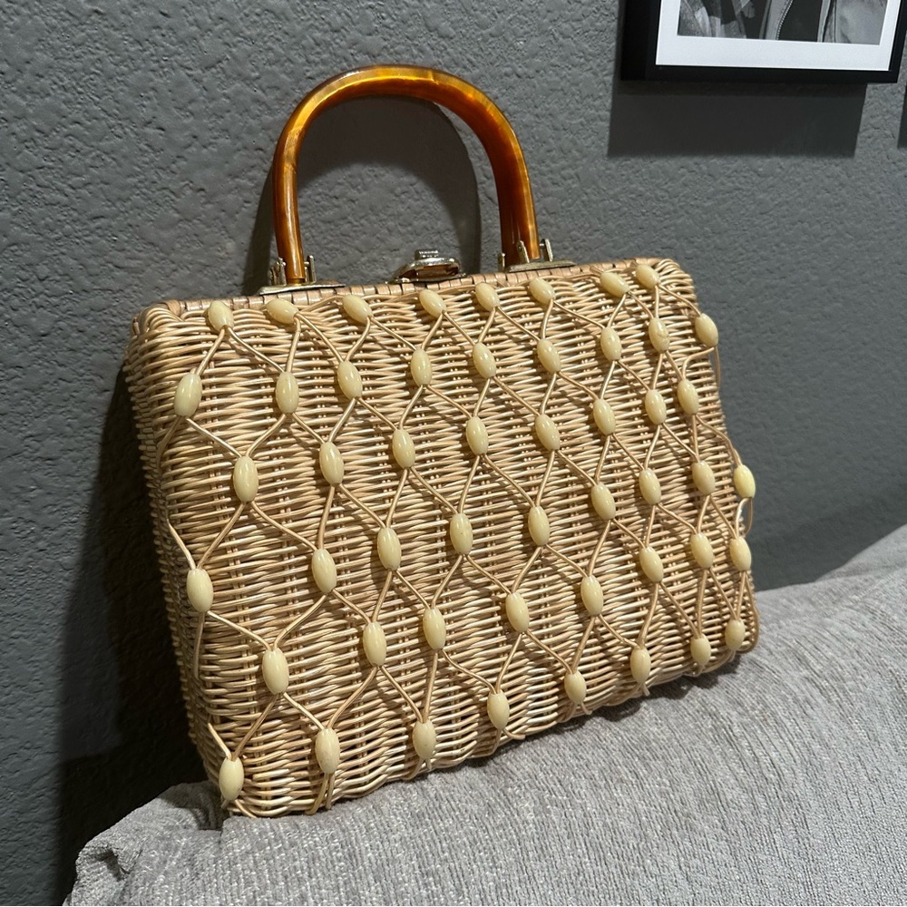 Vintage wicker brown beaded handmade bag lucite handle made in British Hong Kong